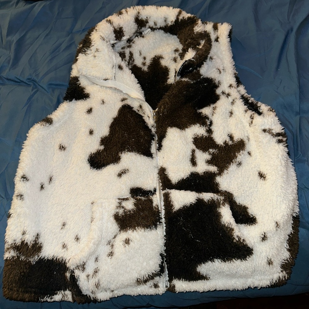 Cow print, fluffy vest